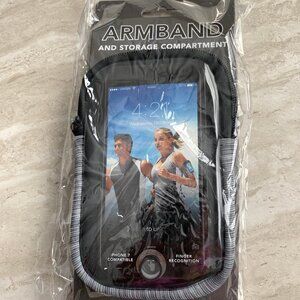 ArmBand FormFit Storage NEW In Pack Sweat Resistant Iphones, Galaxy, Smartphone